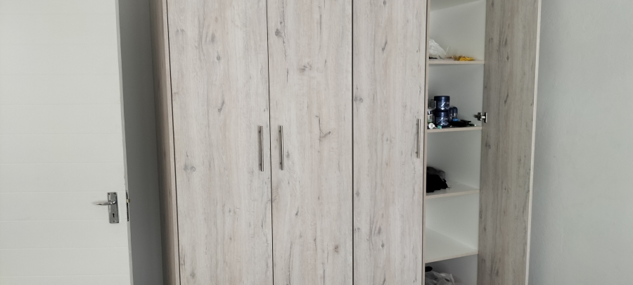 To Let 3 Bedroom Property for Rent in Navalsig Free State